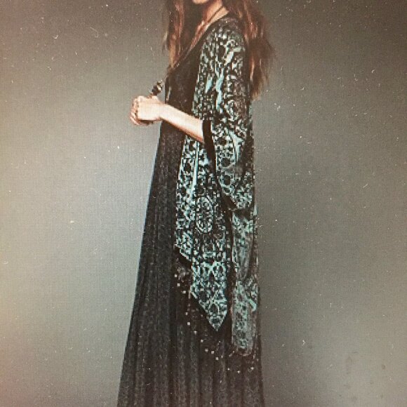 Free People Kite and Butterfly Hand Beaded Velvet Burnout Kimono Cardigan - Picture 1 of 12